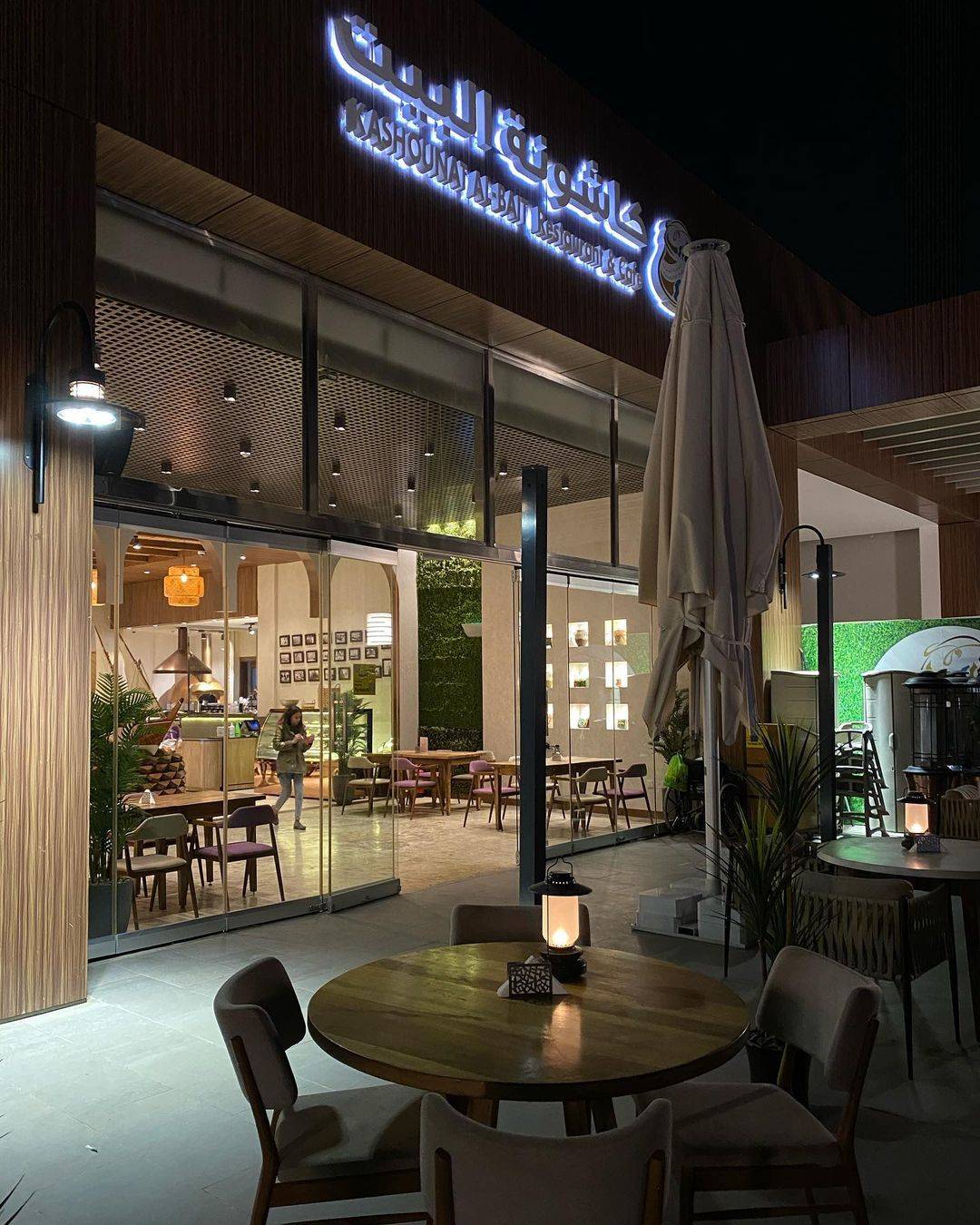 ‏افضل 5 مقاهي ومطاعم واجهة الرياض 