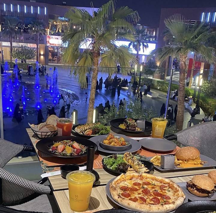 ارقي مطاعم واجهة الرياض