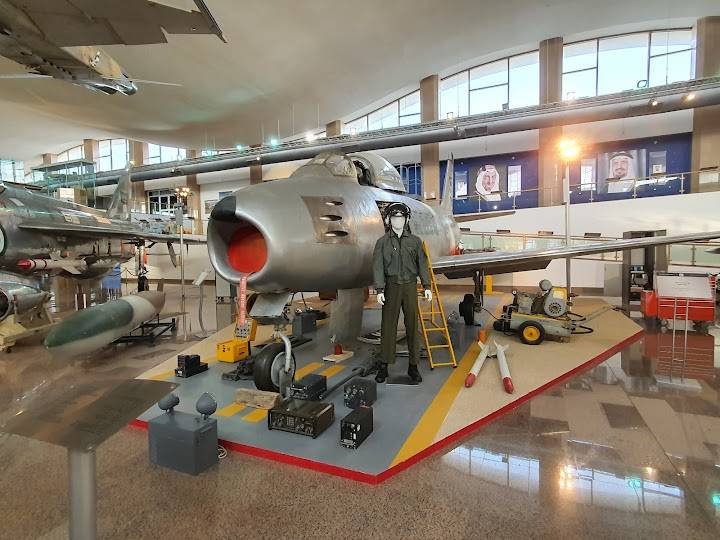 اركان متحف صقر الجزيرة للطيران الرياض