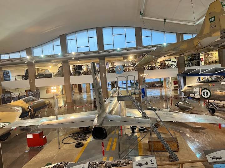 متحف صقر الجزيرة للطيران الرياض
