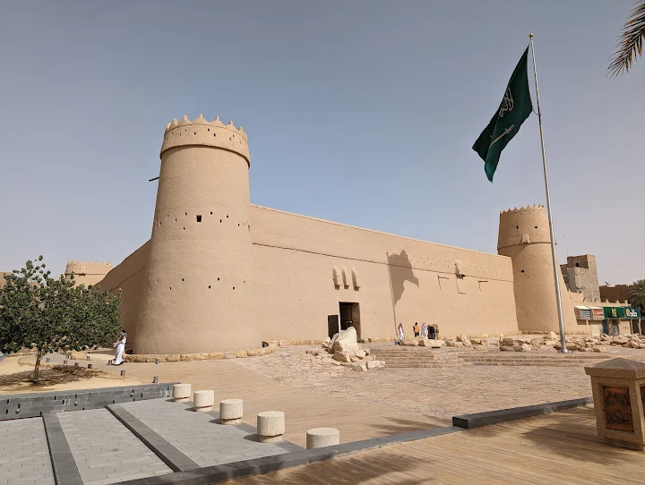 متحف قصر المصمك الرياض 